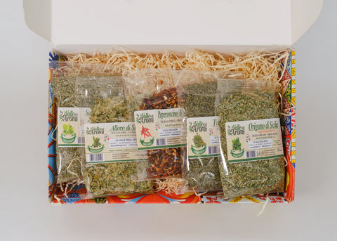Box aperta con aromi misti di Sicilia - Salvia, Alloro, Peperoncino, Timo e Origano